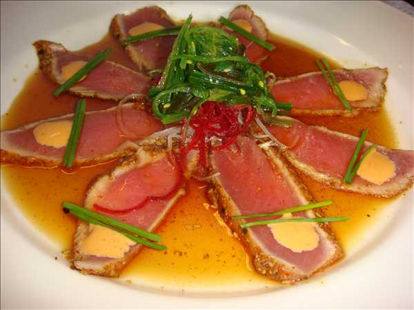 Pepper Tuna Appetizer